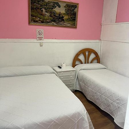 Hostal Daniel Μαδρίτη Εξωτερικό φωτογραφία
